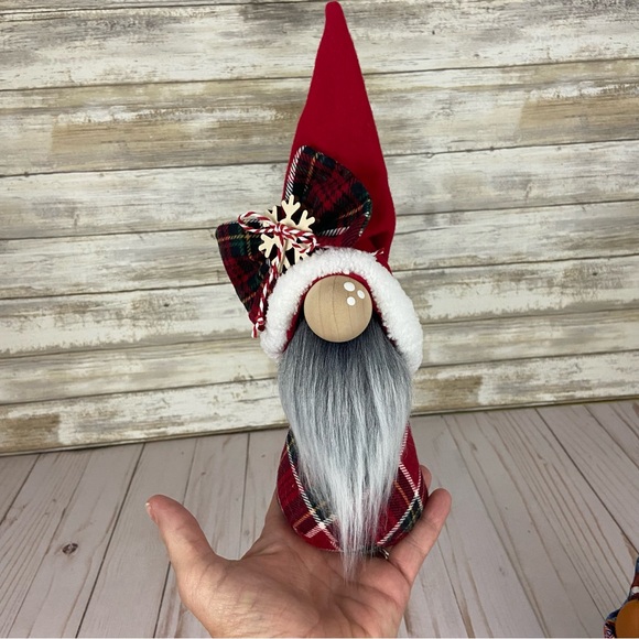 Christmas Plaid Flannel Wood Snowflake Gnome Handmade Holiday Red Home Decor - Picture 11 of 11